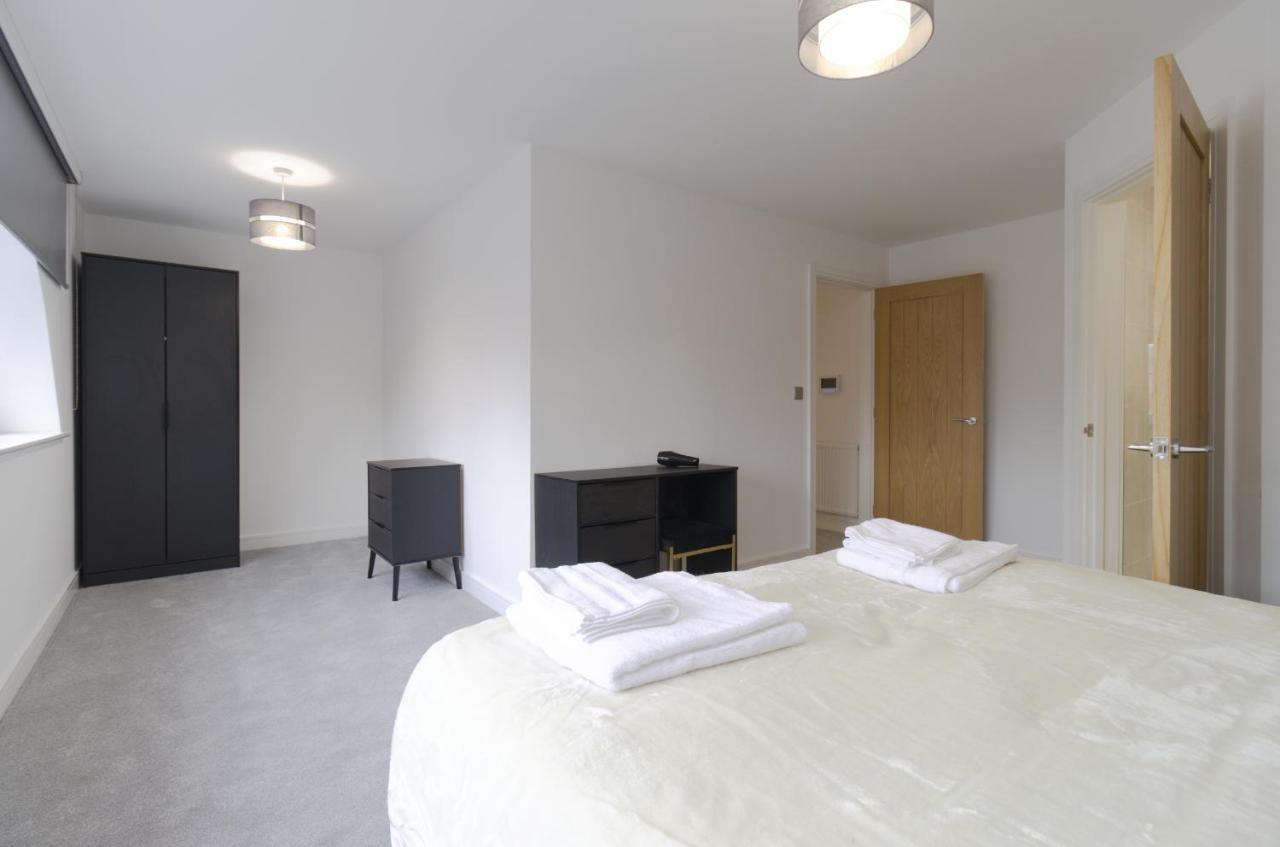 Unique! Stunning 3-Bed Penthouse Flat - 2 Floors - Sleeps 8 - Free Parking Apartment Coventry Exterior photo